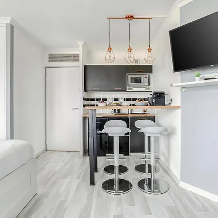 Apartmán Joli A - La Defense Courbevoie